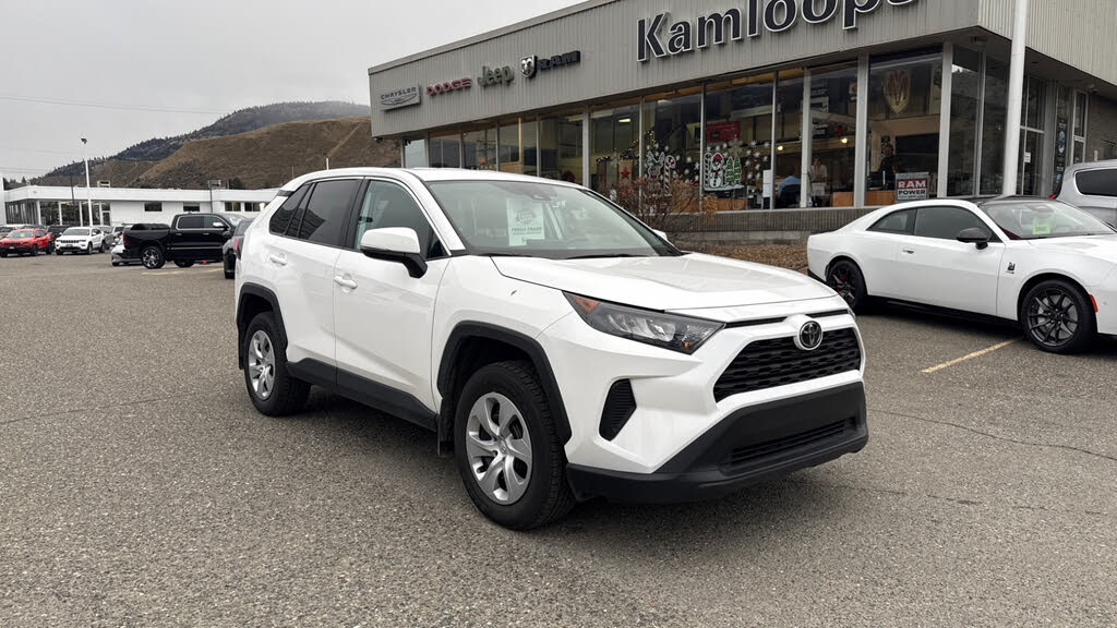 2025 Toyota RAV4 LE AWD