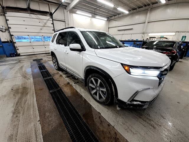 2024 Honda Pilot Touring AWD
