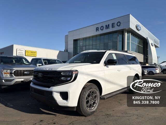 2025 Ford Expedition MAX Active 4WD