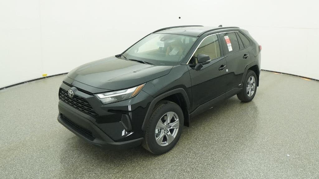2025 Toyota RAV4 Hybrid LE AWD