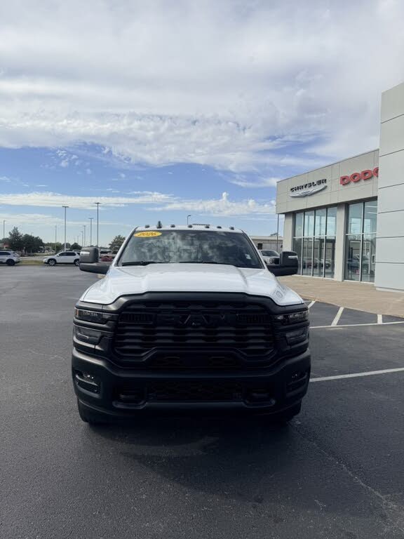 2026 RAM 2500 Tradesman Crew Cab 4WD