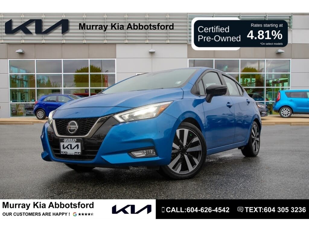 2022 Nissan Versa SR FWD