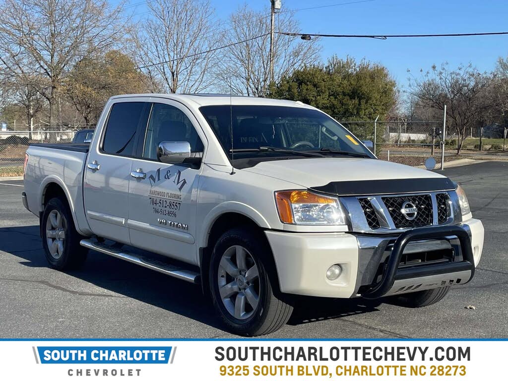 2013 Nissan Titan SL Crew Cab 4WD