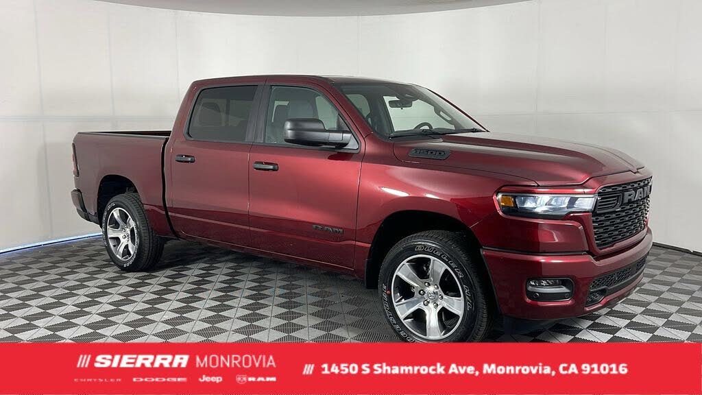 2025 RAM 1500 Tradesman Crew Cab 4WD