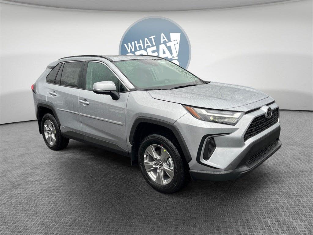 2025 Toyota RAV4 Hybrid XLE AWD
