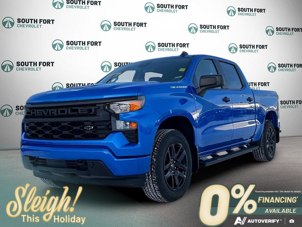 Chevrolet Silverado 1500 Custom Crew Cab 4WD 2026