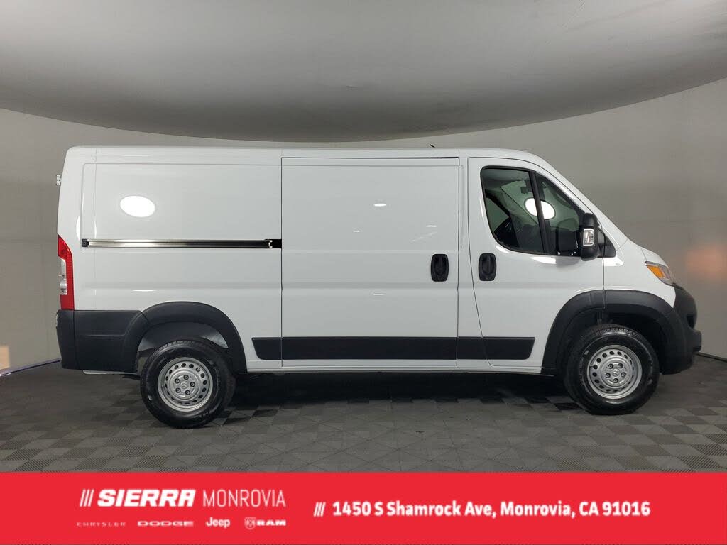 2026 RAM ProMaster 2500 Tradesman 136 Low Roof Cargo Van FWD