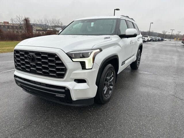 2026 Toyota Sequoia Platinum 4WD