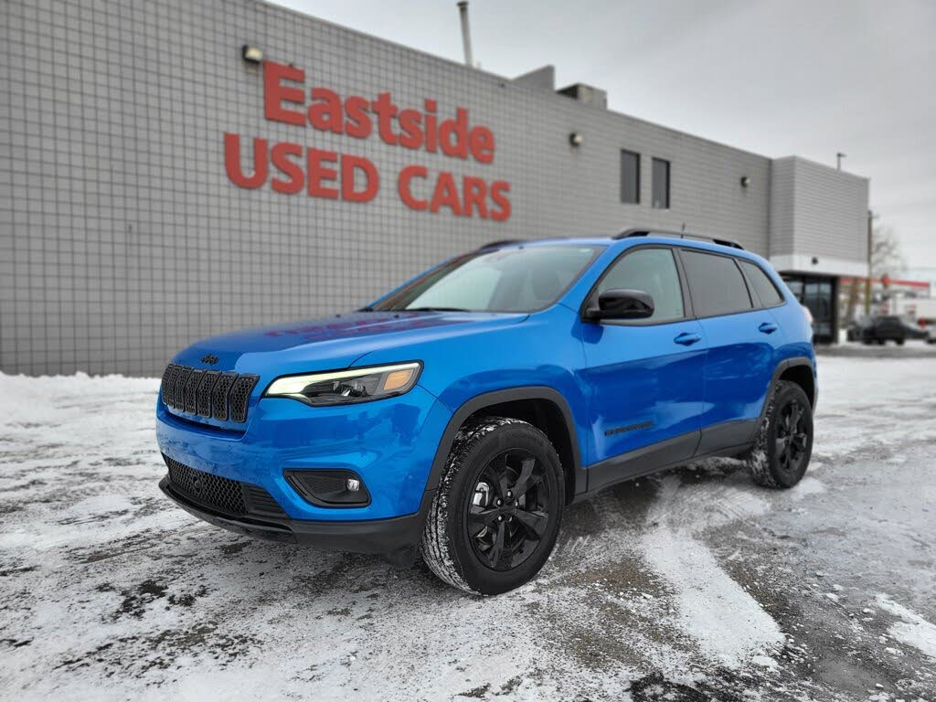 2023 Jeep Cherokee Altitude 4WD