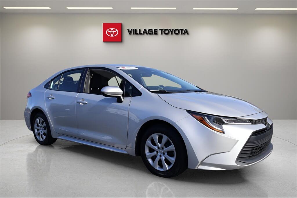 2024 Toyota Corolla LE FWD