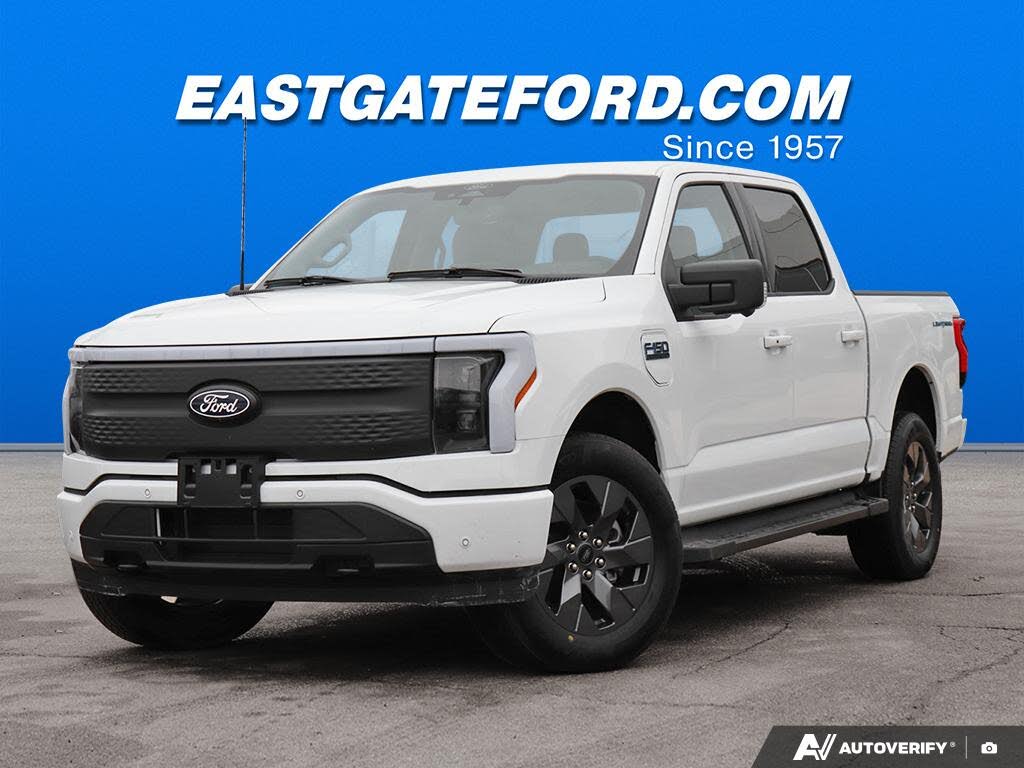 Ford F-150 Lightning Flash SuperCrew AWD 2025