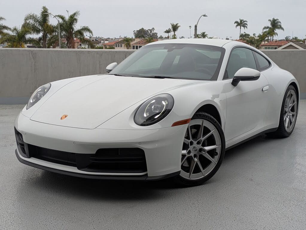 2025 Porsche 911 Carrera Coupe RWD