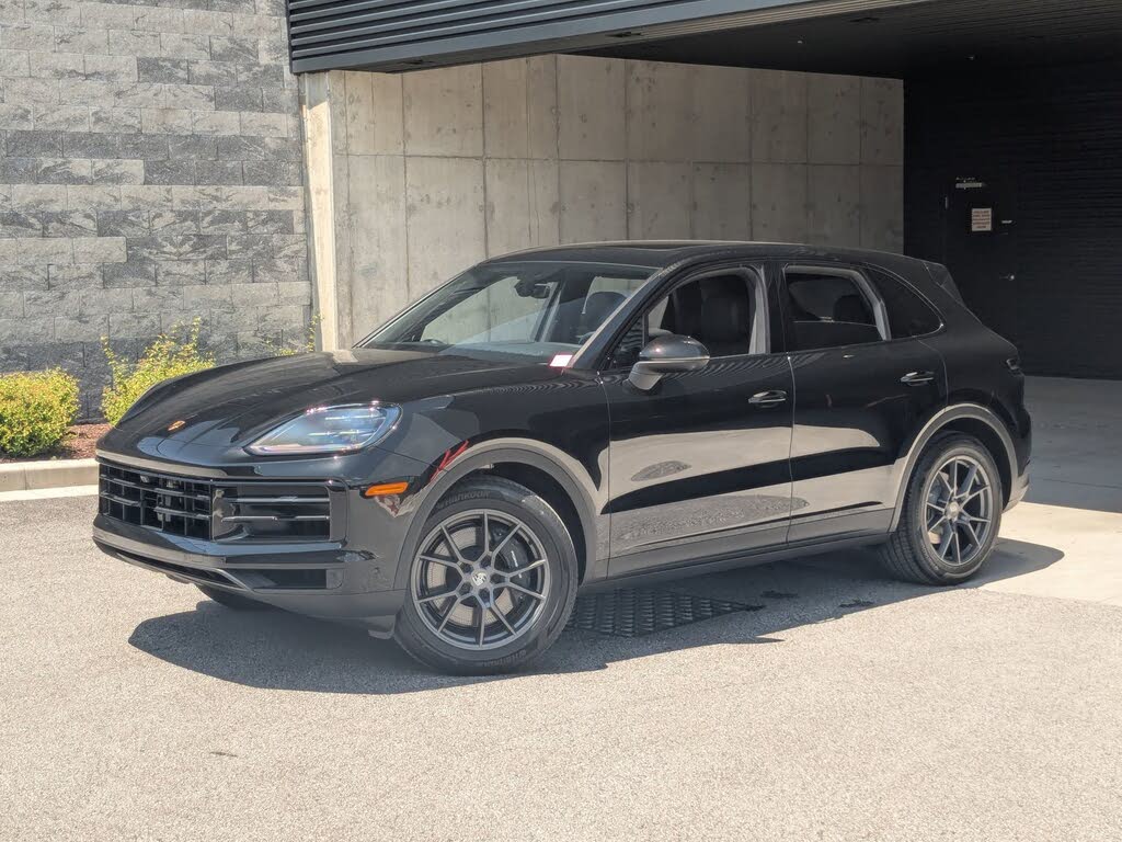 2025 Porsche Cayenne AWD