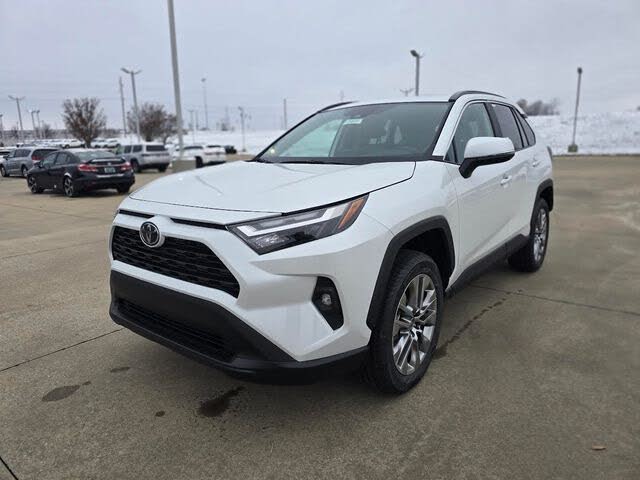 2025 Toyota RAV4 XLE Premium AWD