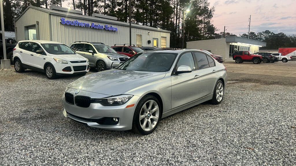 2015 BMW 3 Series 328i Sedan RWD