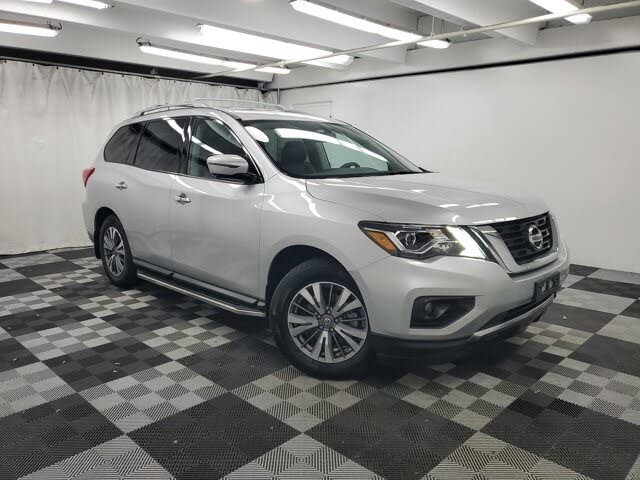 2017 Nissan Pathfinder SL 4WD