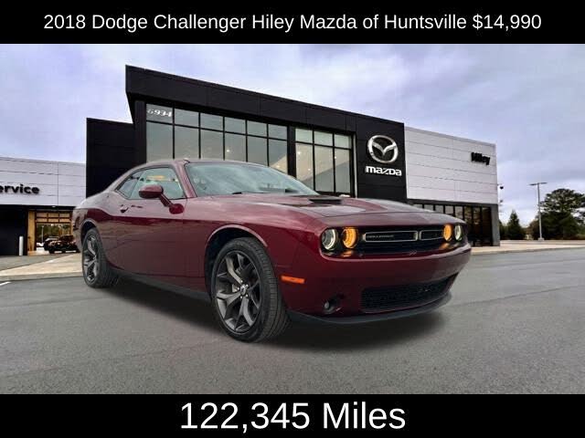 2018 Dodge Challenger SXT RWD