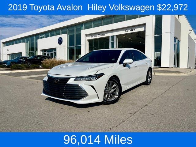 2019 Toyota Avalon Limited FWD
