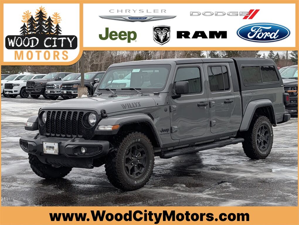 2022 Jeep Gladiator Sport Crew Cab 4WD
