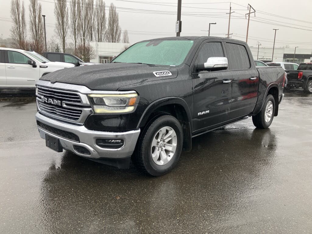 2022 RAM 1500 Laramie Crew Cab 4WD