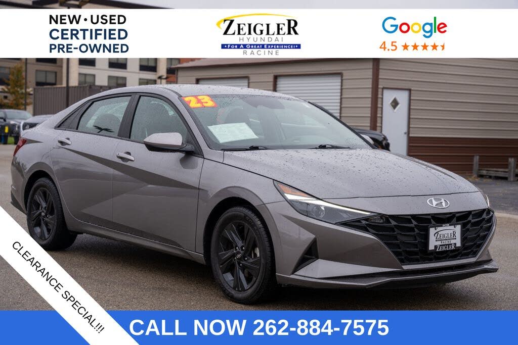 2023 Hyundai Elantra SEL FWD