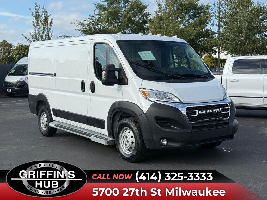 2023 RAM ProMaster 2500 136 Low Roof Cargo Van FWD