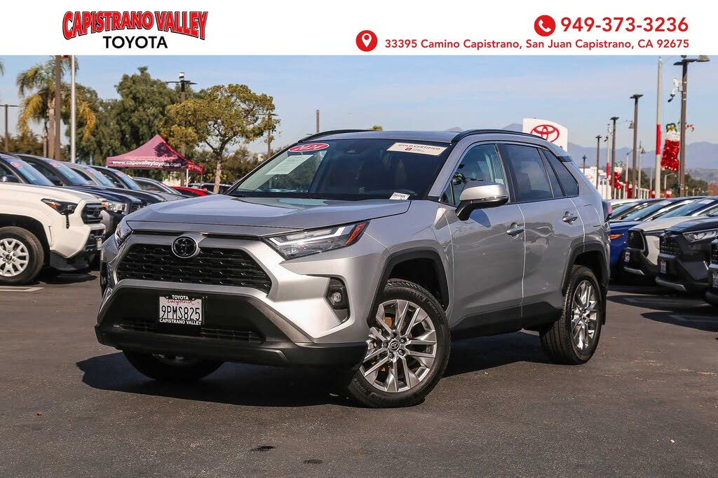 2024 Toyota RAV4 XLE Premium FWD