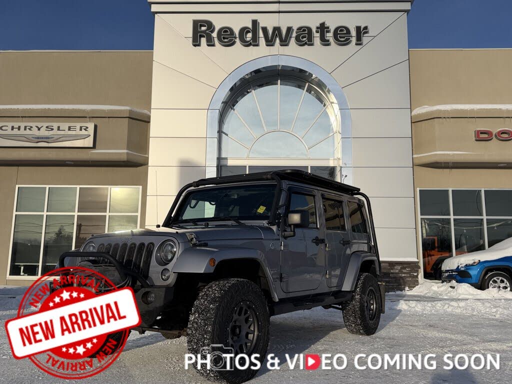 2014 Jeep Wrangler Unlimited Sahara 4WD