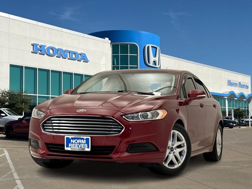 2015 Ford Fusion SE