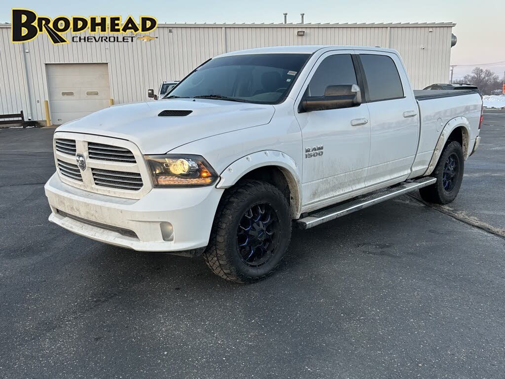 2016 RAM 1500 Sport Crew Cab 4WD