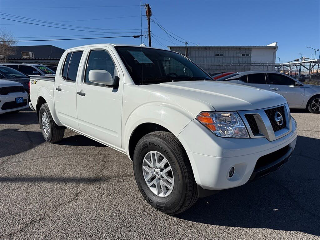 2018 Nissan Frontier PRO-4X Crew Cab 4WD