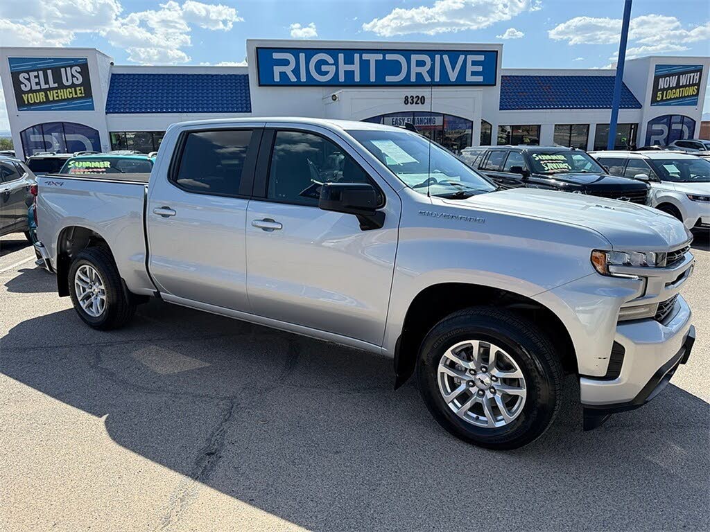2021 Chevrolet Silverado 1500 RST Crew Cab 4WD