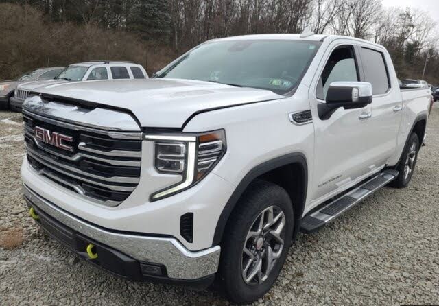 2022 GMC Sierra 1500 SLT Crew Cab 4WD