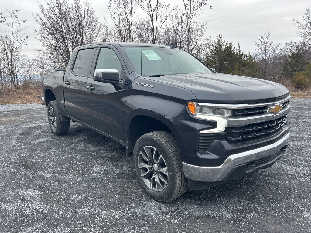 2023 Chevrolet Silverado 1500 LT Crew Cab 4WD