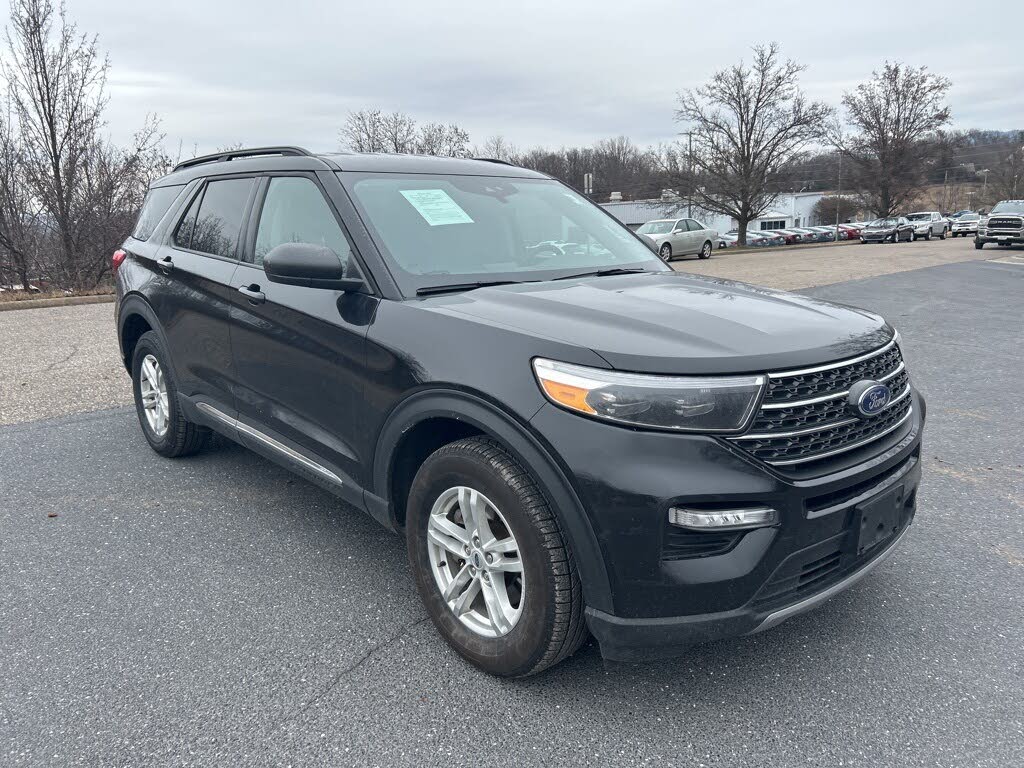 2023 Ford Explorer XLT AWD