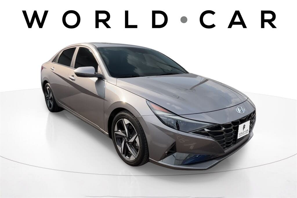 2023 Hyundai Elantra Limited FWD