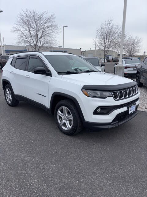 2023 Jeep Compass Latitude 4WD