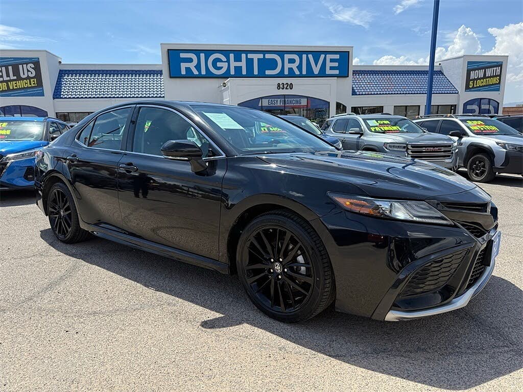 2023 Toyota Camry XSE FWD