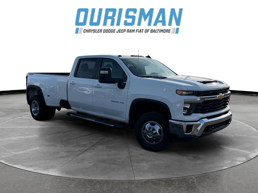 2024 Chevrolet Silverado 3500HD LT Crew Cab 4WD