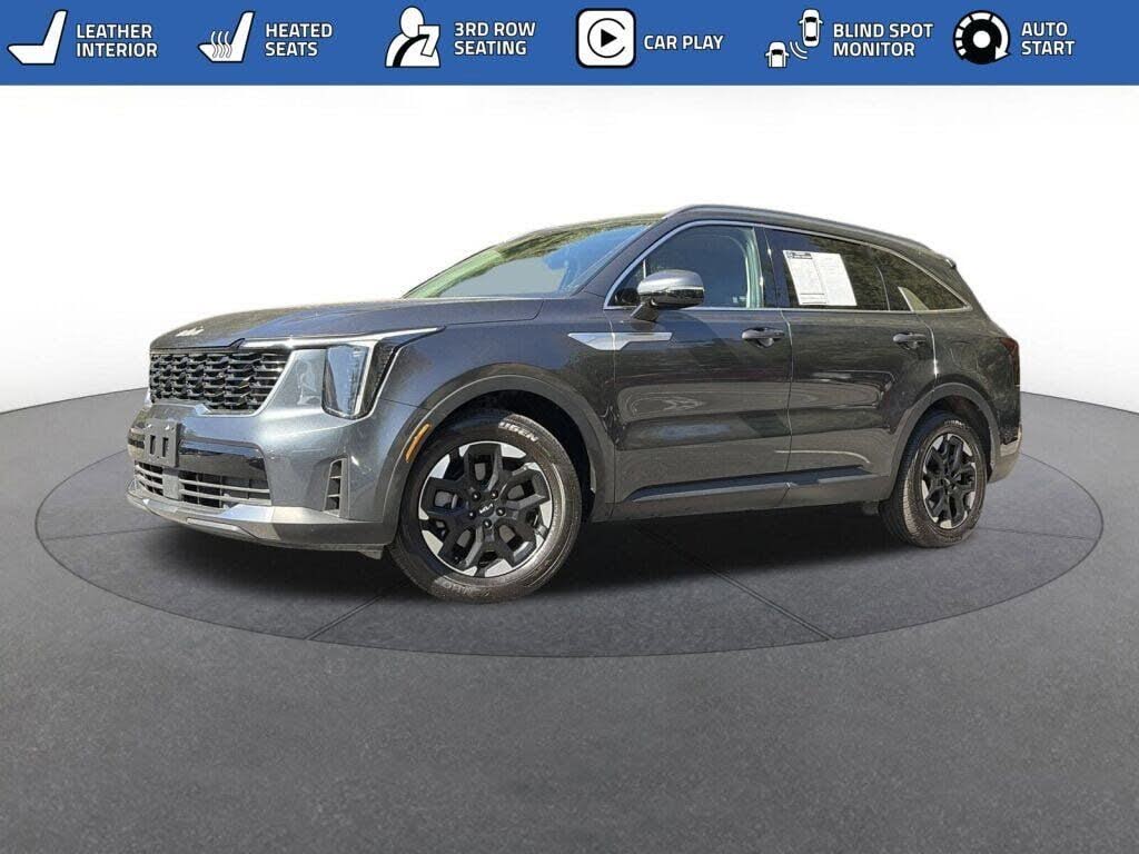 2024 Kia Sorento S FWD