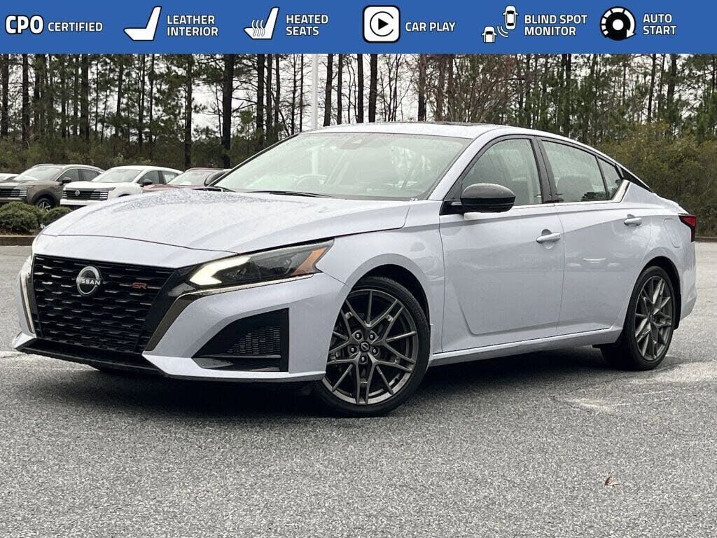 2024 Nissan Altima 2.0 SR FWD