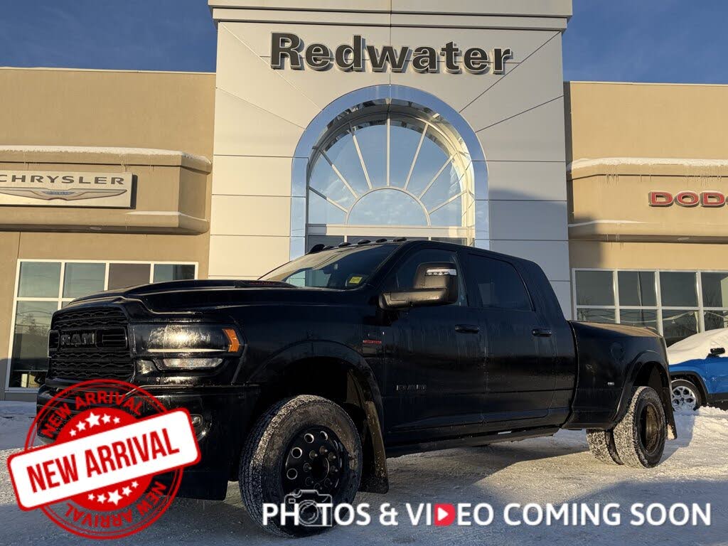 RAM 3500 Limited Mega Cab DRW 4WD 2024