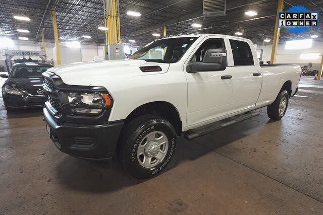 2024 RAM 3500 Tradesman Crew Cab LB 4WD