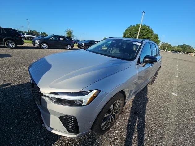 2025 Volvo XC60 B5 Plus Dark Theme AWD