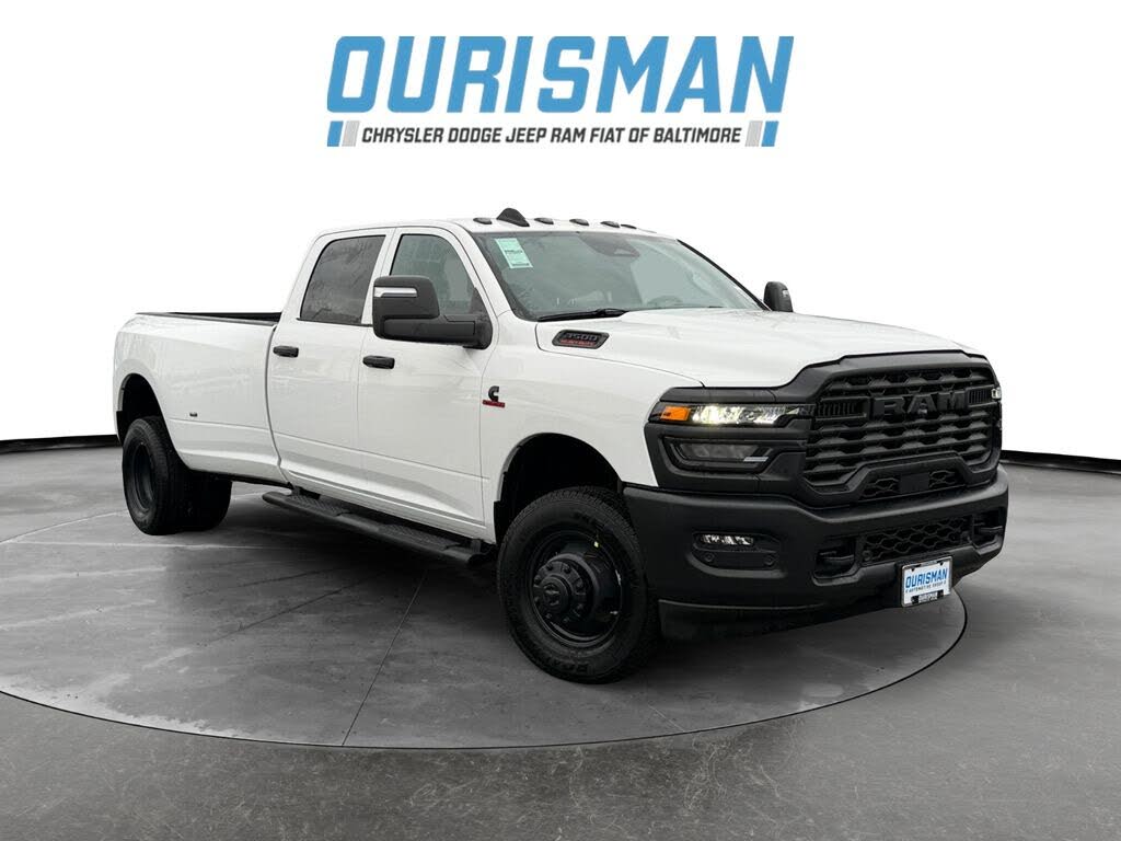 2026 RAM 3500 Tradesman Crew Cab LB DRW 4WD