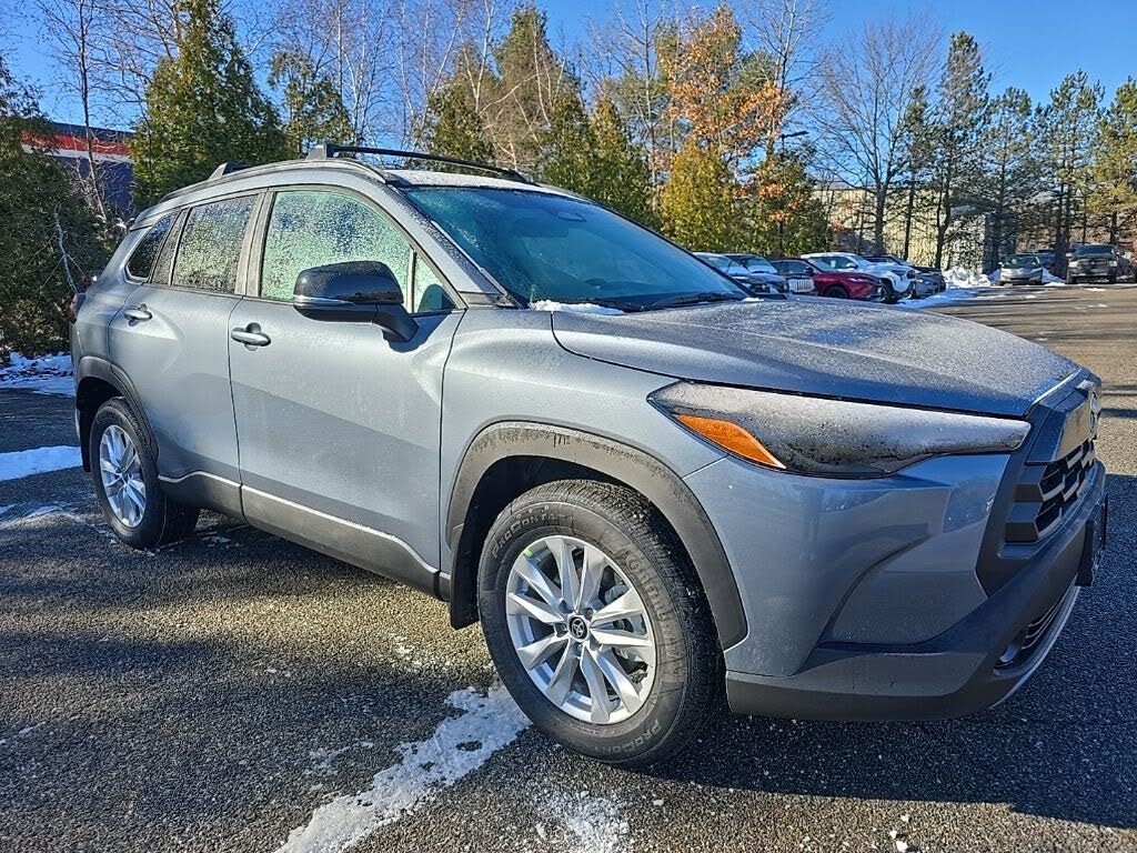 2026 Toyota Corolla Cross LE AWD