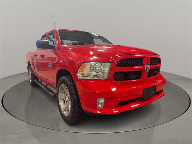 2018 RAM 1500 Express Quad Cab 4WD