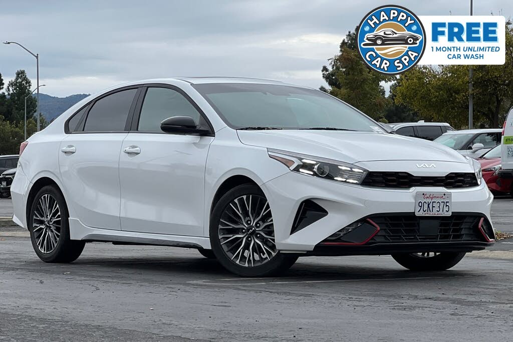 2022 Kia Forte GT-Line FWD