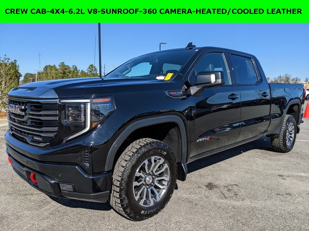 2023 GMC Sierra 1500 AT4 Crew Cab 4WD