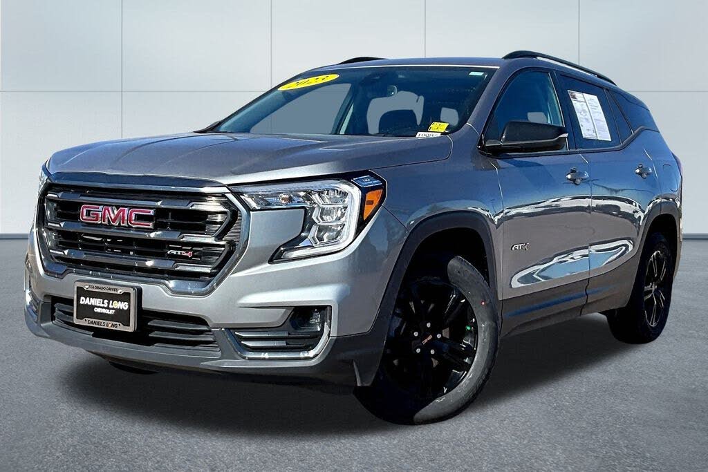 2023 GMC Terrain AT4 AWD